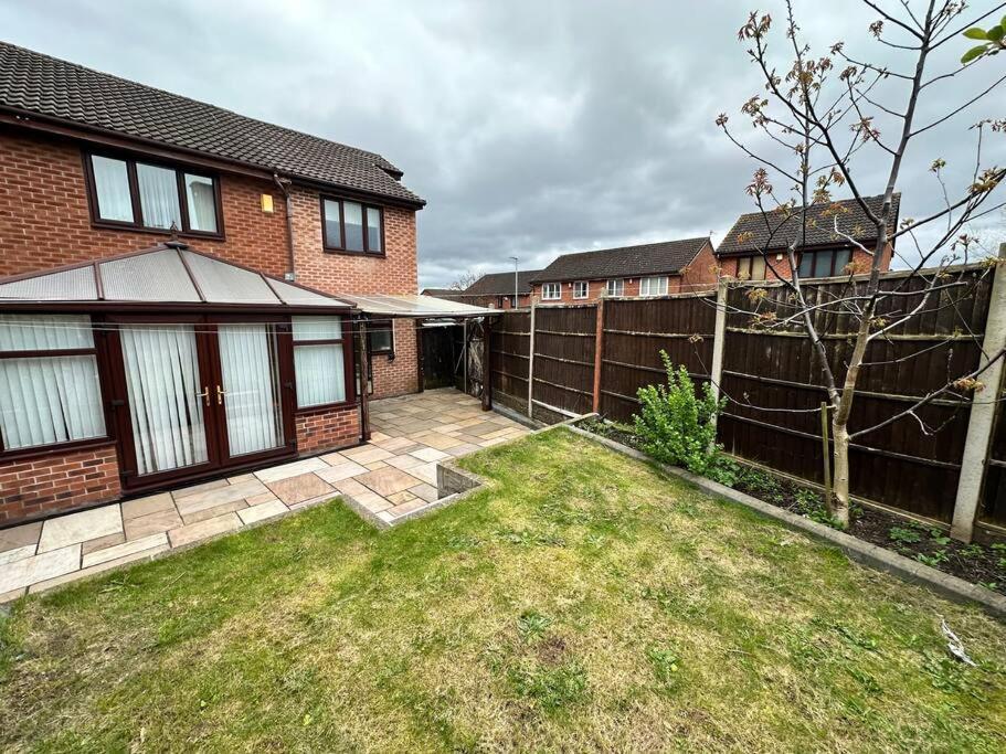 Sage House - City Centre Hanley, Alton Towers Stoke-on-Trent Екстер'єр фото